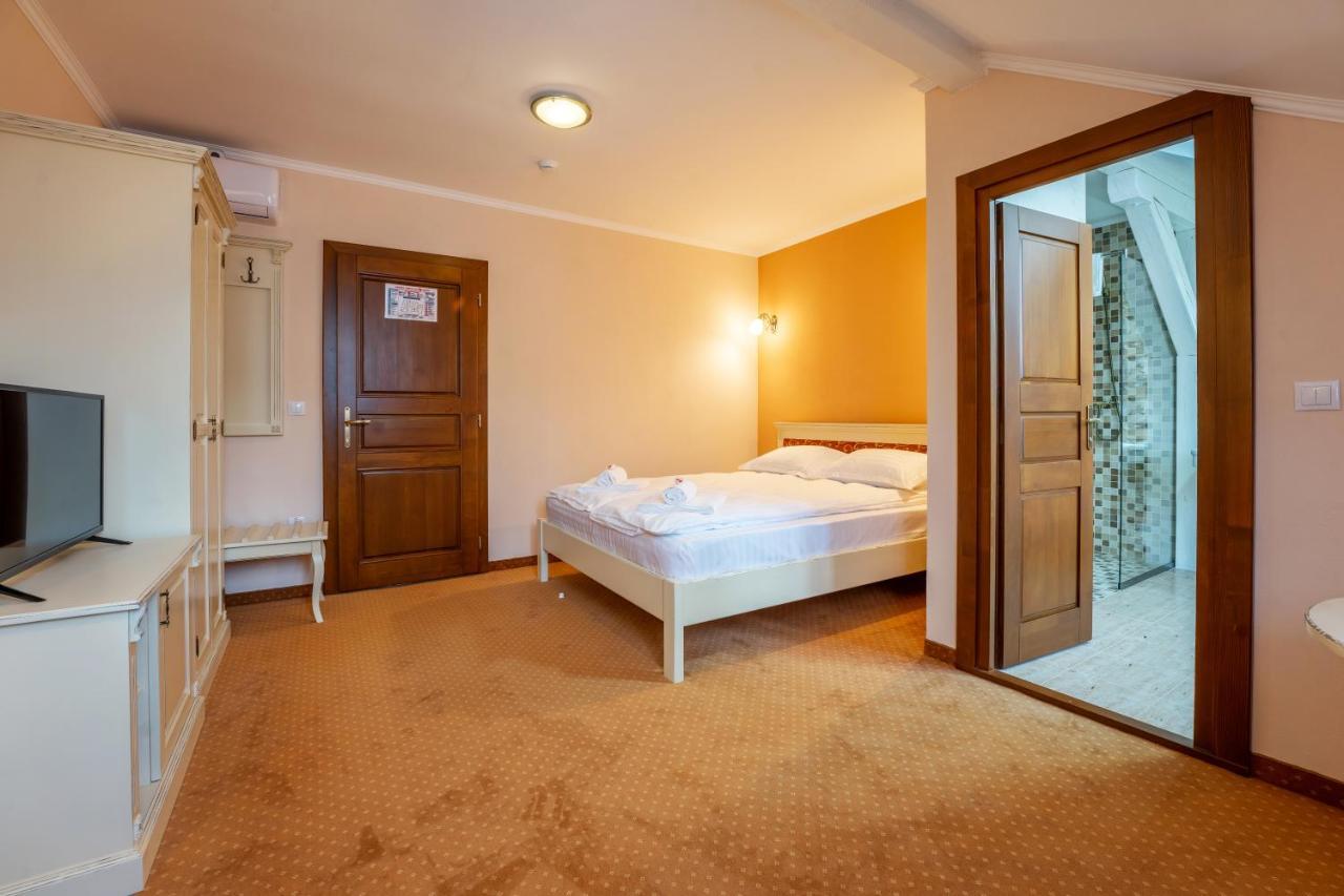 Hotel Princessophie Sighişoara Esterno foto