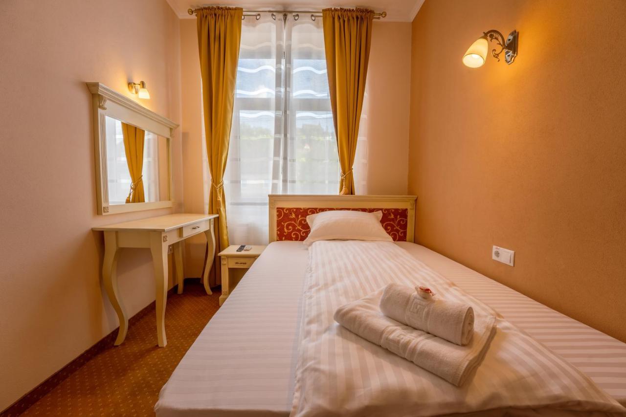 Hotel Princessophie Sighişoara Esterno foto