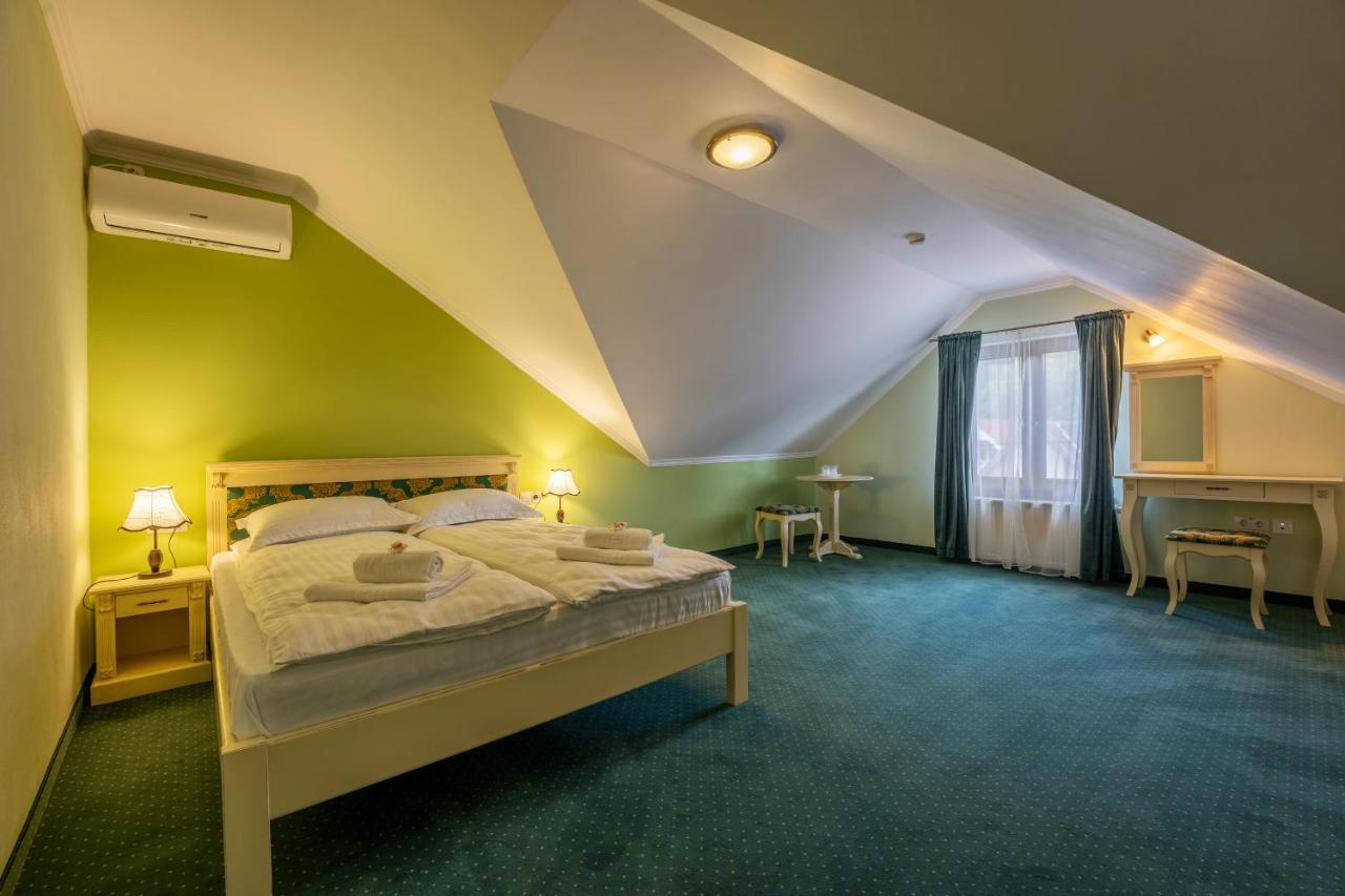 Hotel Princessophie Sighişoara Esterno foto