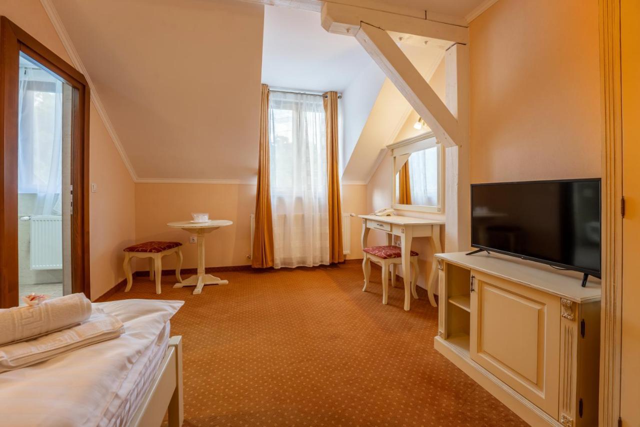 Hotel Princessophie Sighişoara Esterno foto